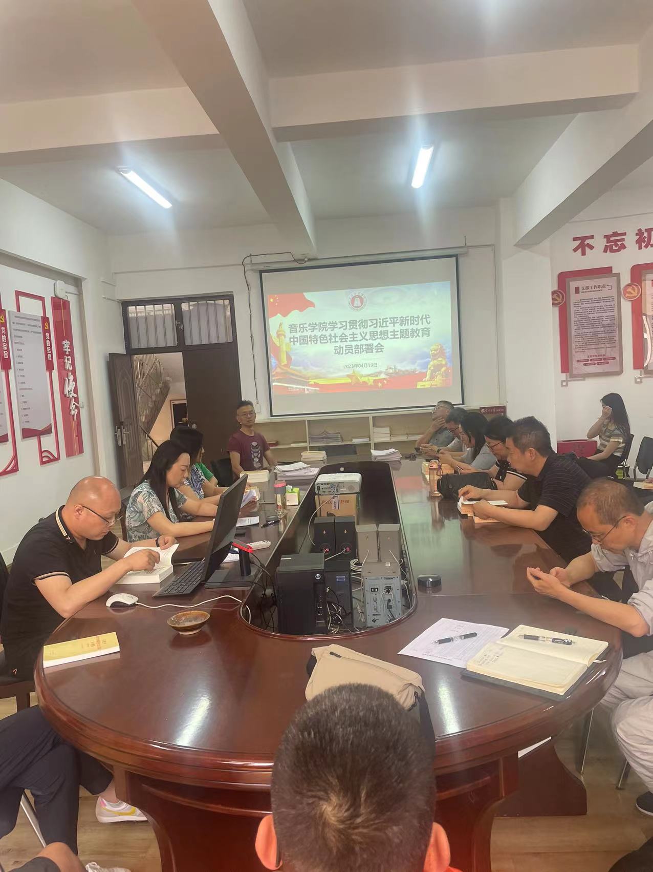 ce60903953d4bec25b7f13214468121